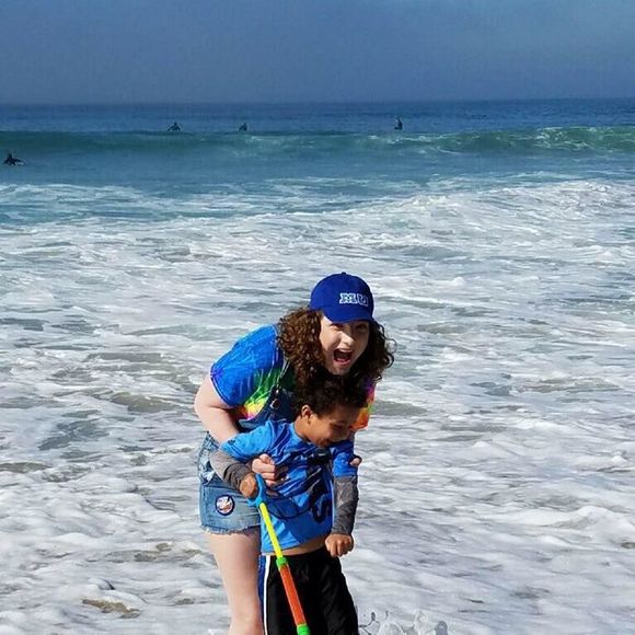 Meet your Posher, Amber - Picture 1 of 1